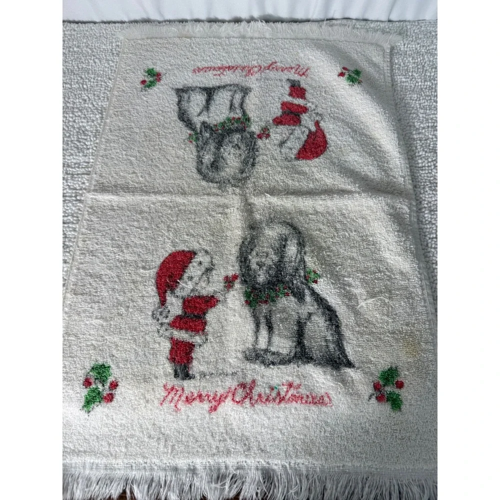 VTG Christmas‎ Linen Set, Table Cloth, Hand Towels, Placemats, Napkins 12 Piece